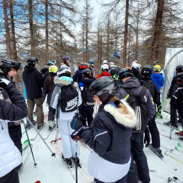 Ski Trip Review - December 2023 - Teesside High School